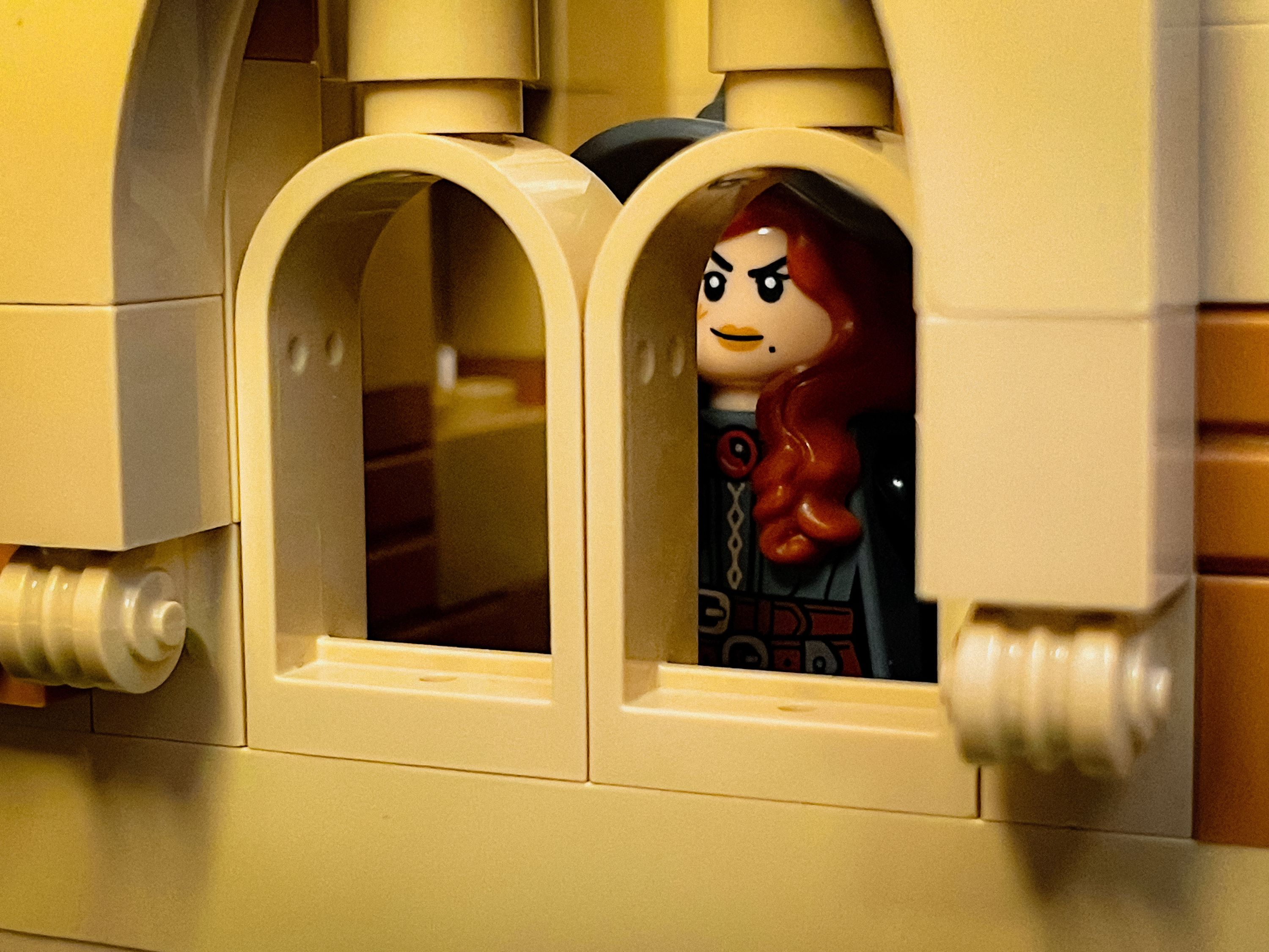 A brick-built scene by @veroniquetoys, from the world Dungeons And Dragons
