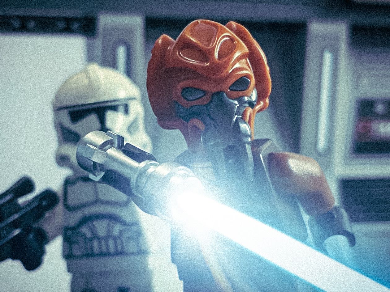 A brick-built scene by @veroniquetoys, from the world Star Wars