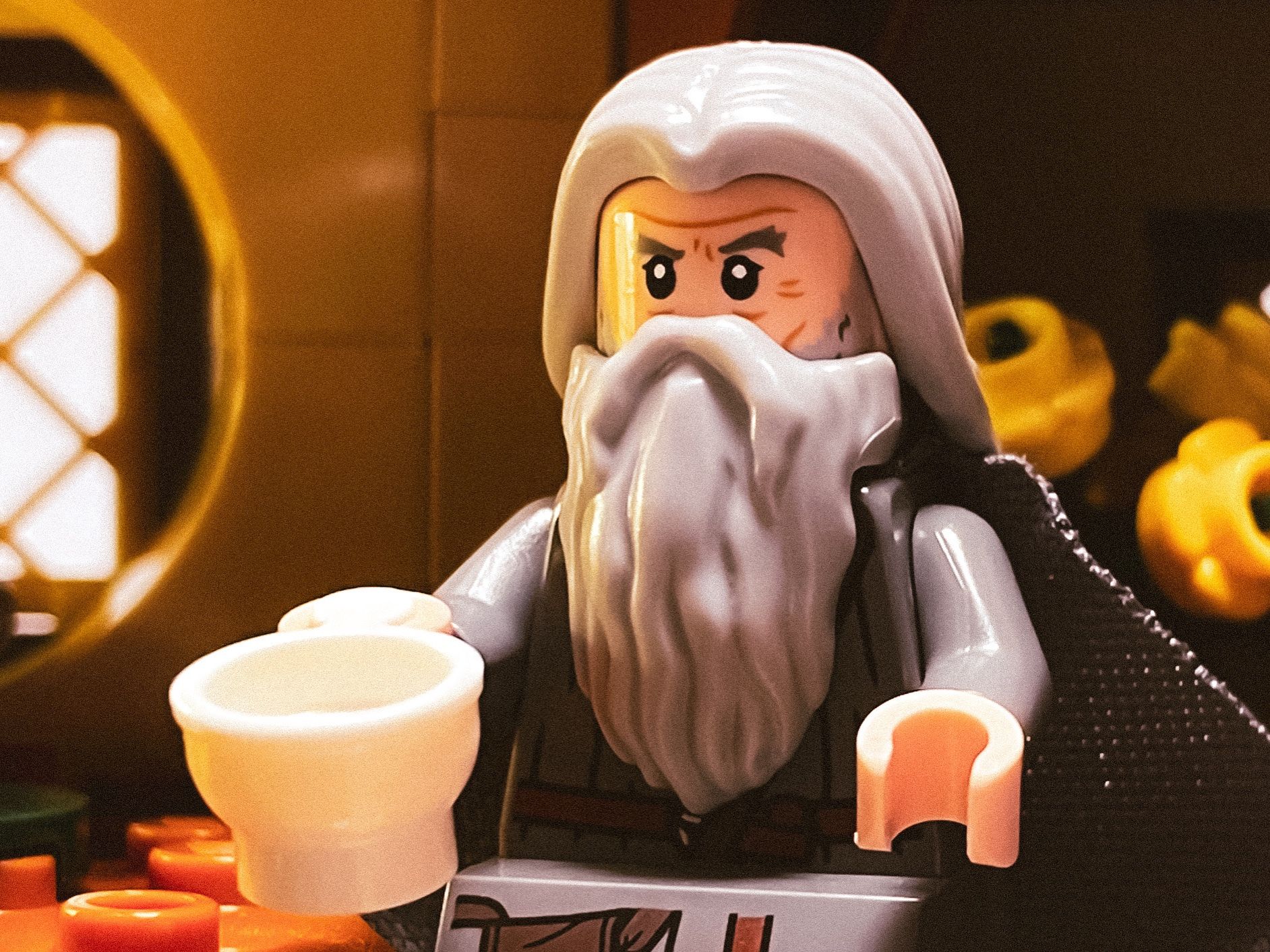 A brick-built scene by @veroniquetoys, from the world The Hobbit/The LOTR