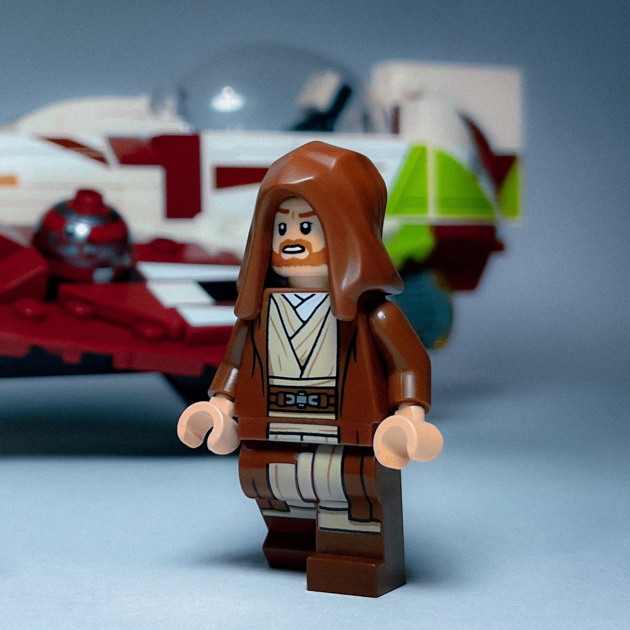 A brick-built scene by @veroniquetoys, from the world Star Wars