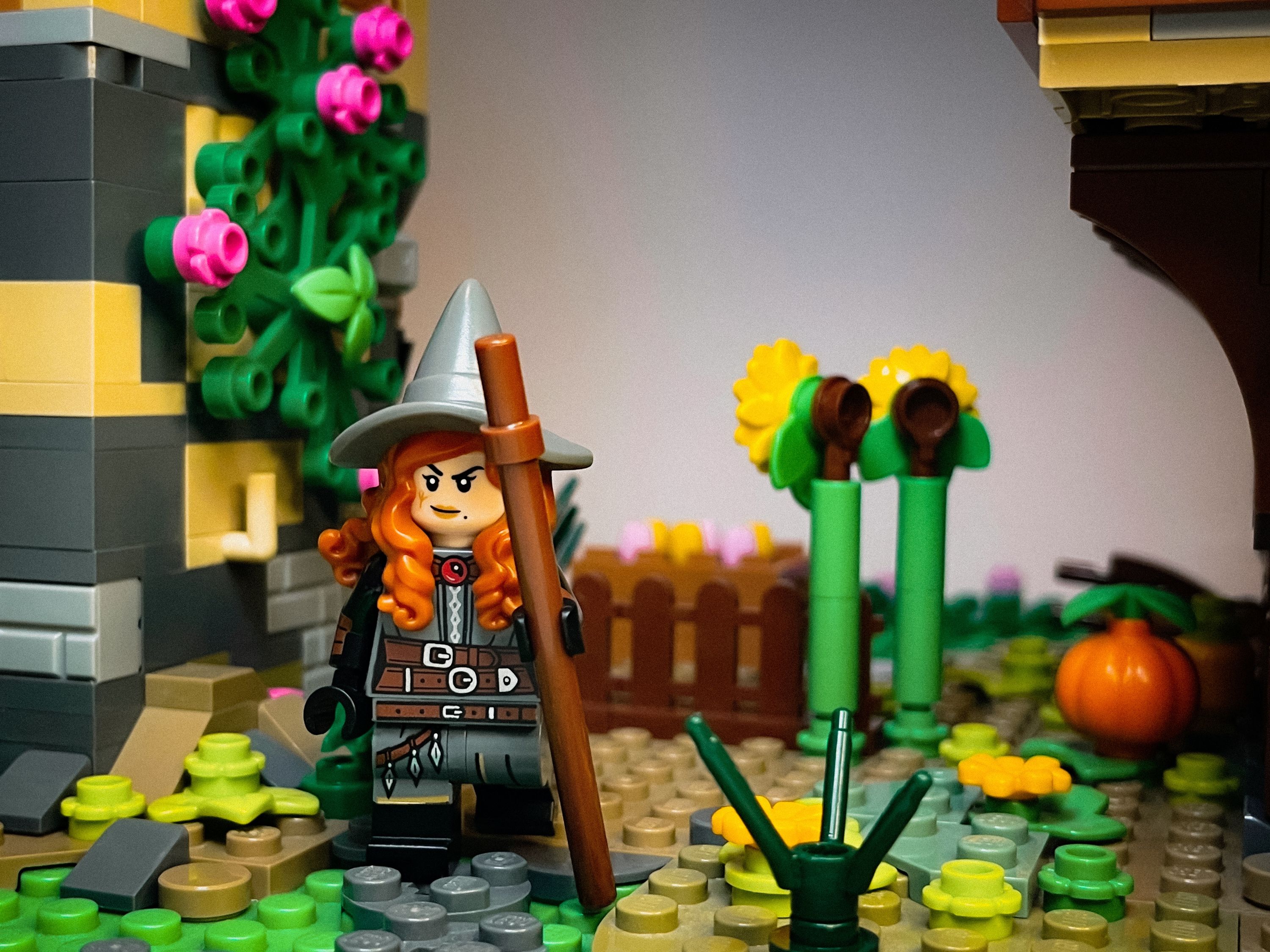 A brick-built scene by @veroniquetoys, from the world Dungeons And Dragons
