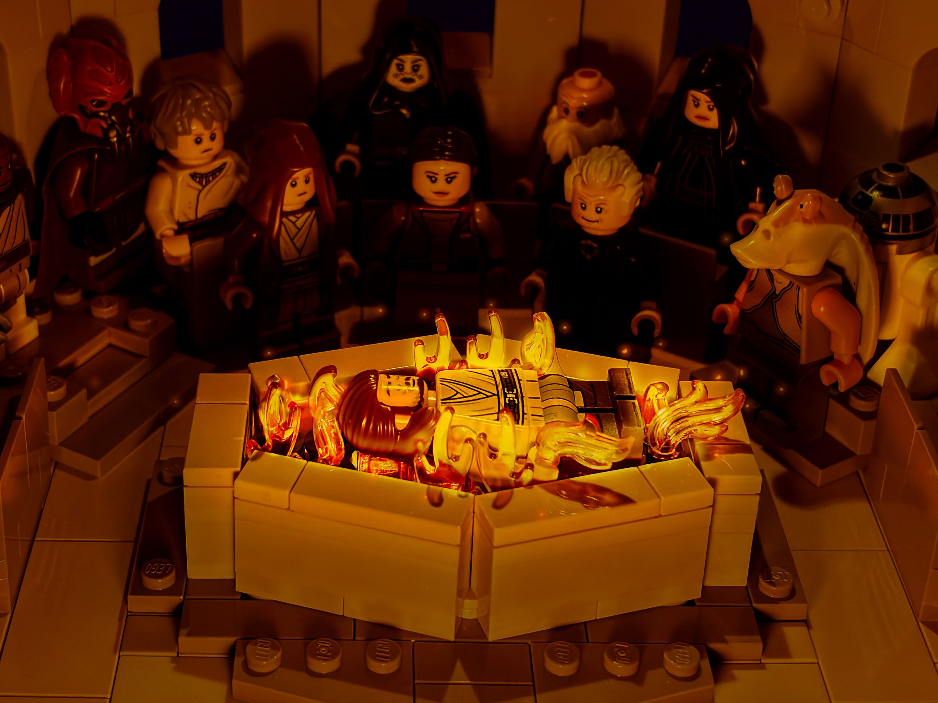 A heartbreaking loss 😢 — a brick-built scene by @sw_lab, from the world ⭐️ A Galaxy Far, Far Away