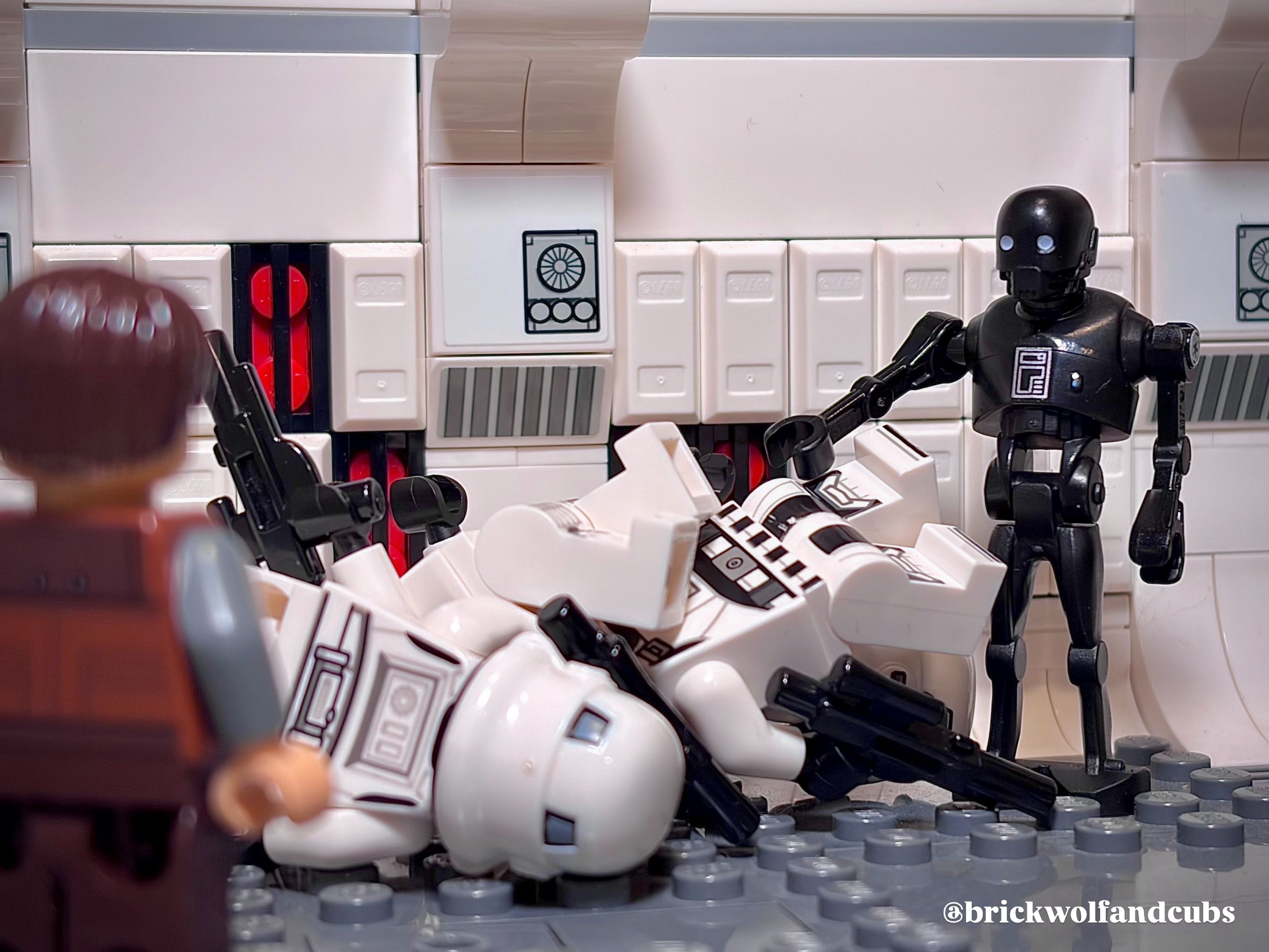 “Look at my pile, Cassian.” — a brick-built scene by @brickwolfandcubs, from the world STAR WARS