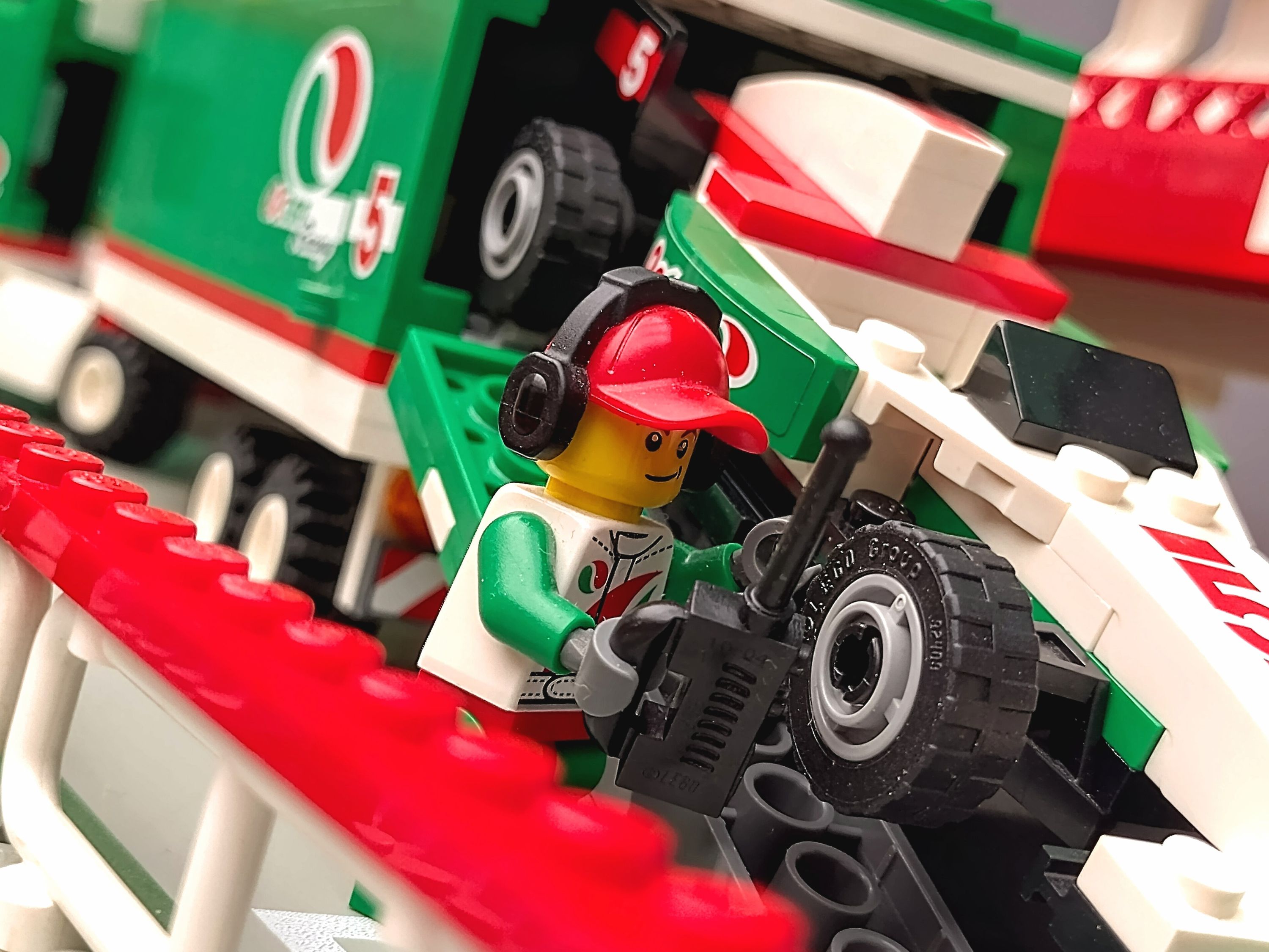 Crew chief checking nothing fell off during the journey to the track! — a brick-built scene by @pixalixbrix, from the world…