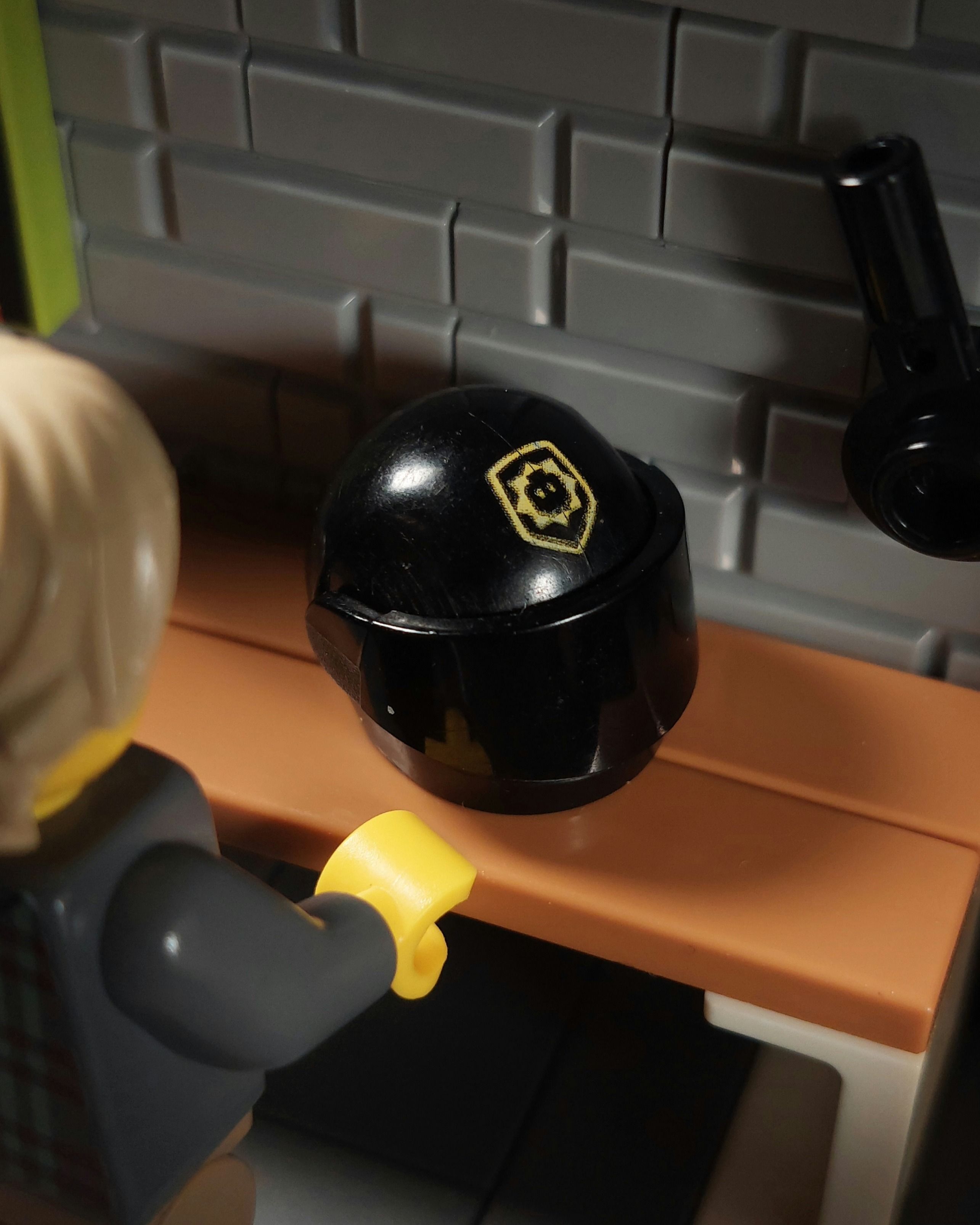 S1E02: "El Ojuela Verde" - 4/6 — a brick-built scene by @oletile32, from the world The Defender Saga