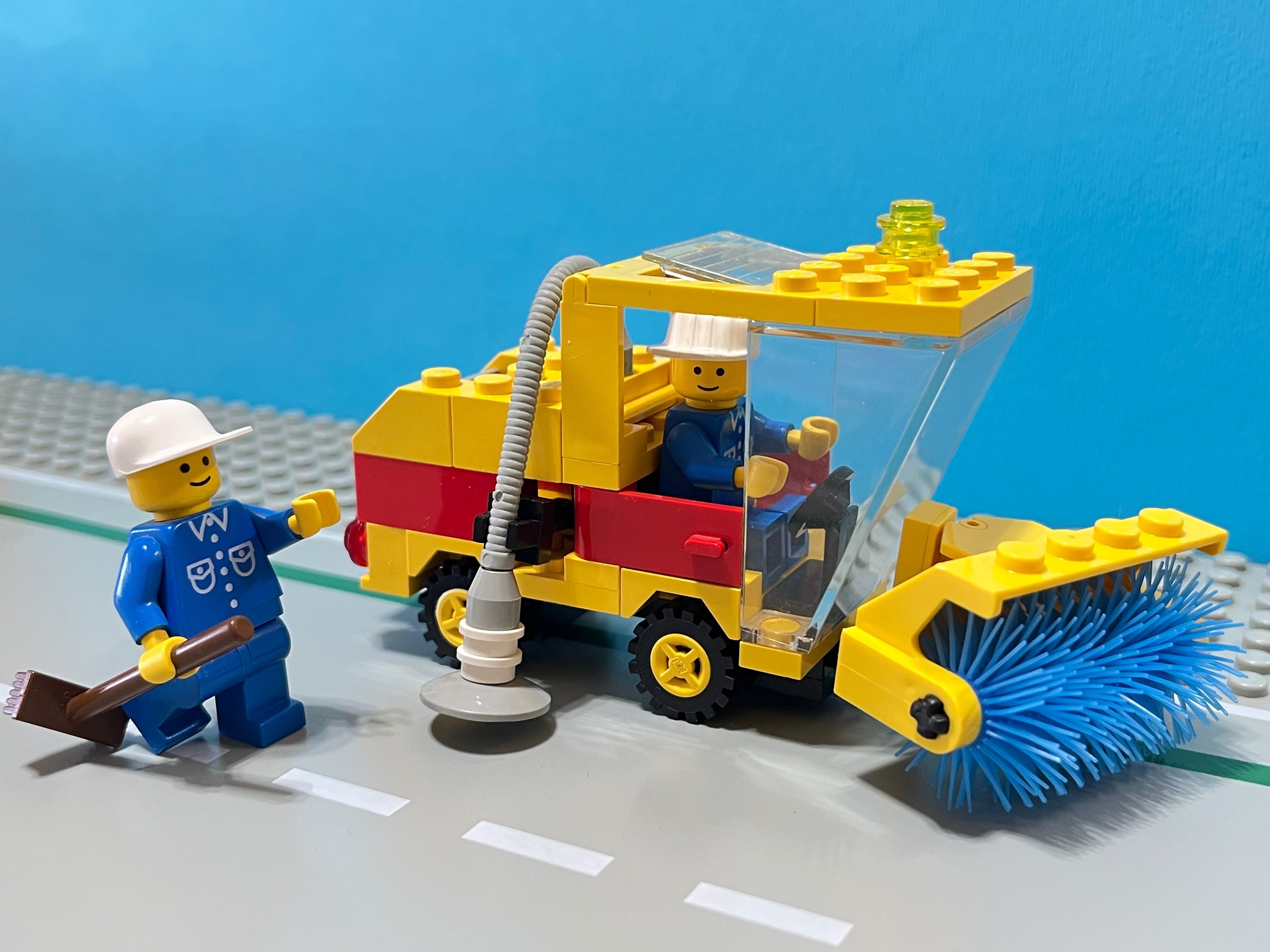 A brick-built scene by @nostalgicbrickgr, from the world Legoland