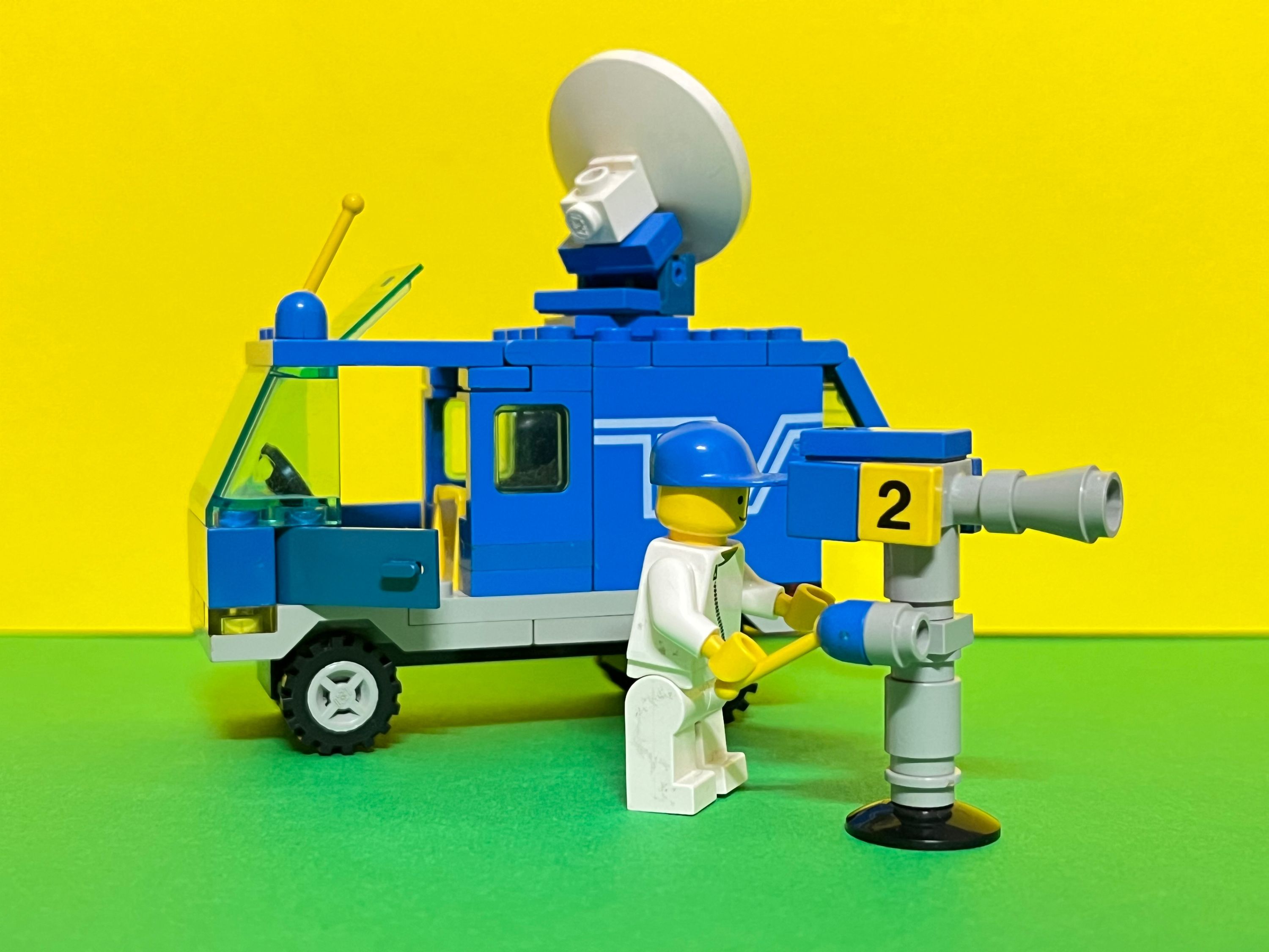 A brick-built scene by @nostalgicbrickgr, from the world Legoland