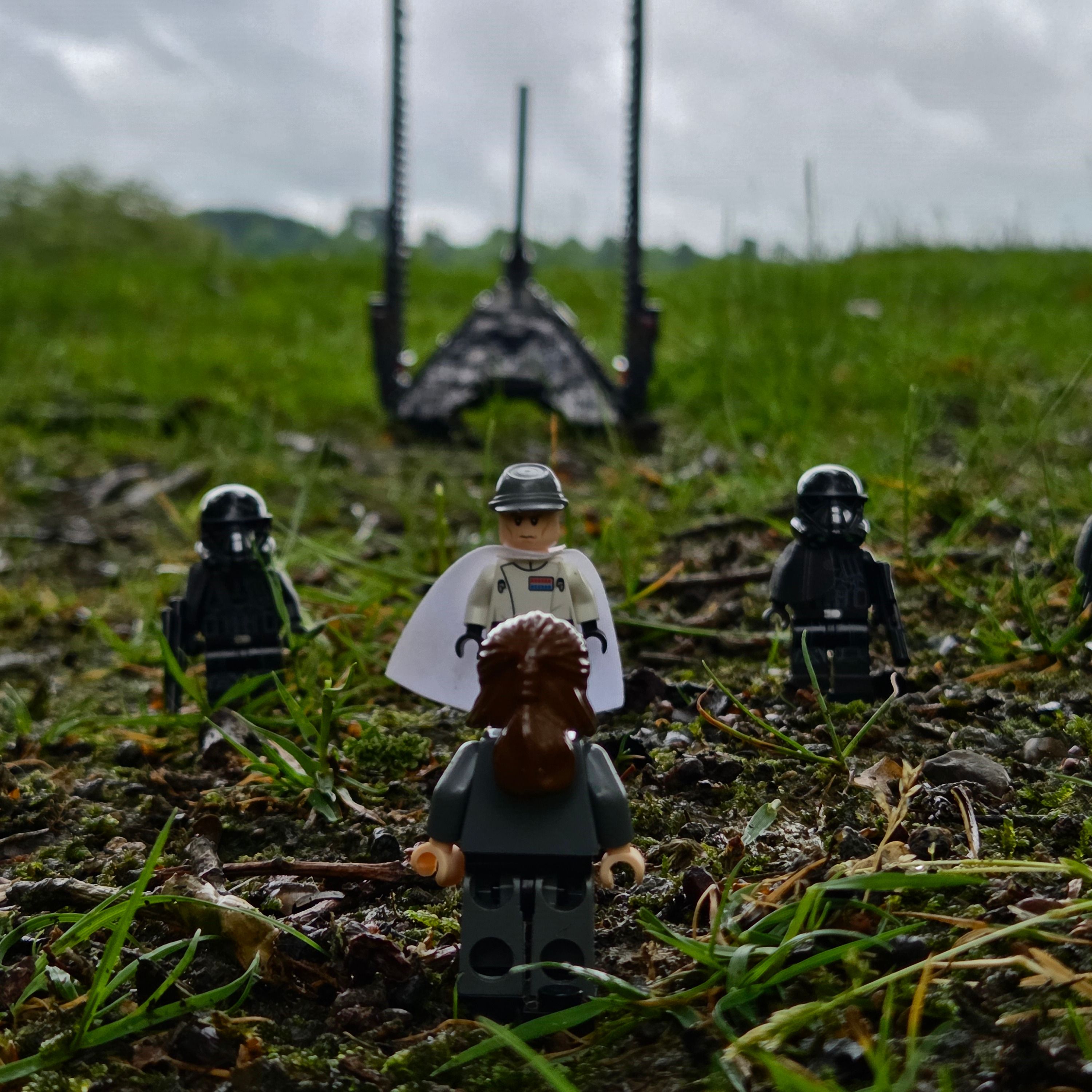 "Farming? Really? A man of your talents?" — a brick-built scene by @khaiekdvoukdamezhniy, from the world Star Wars - Lah'Mu