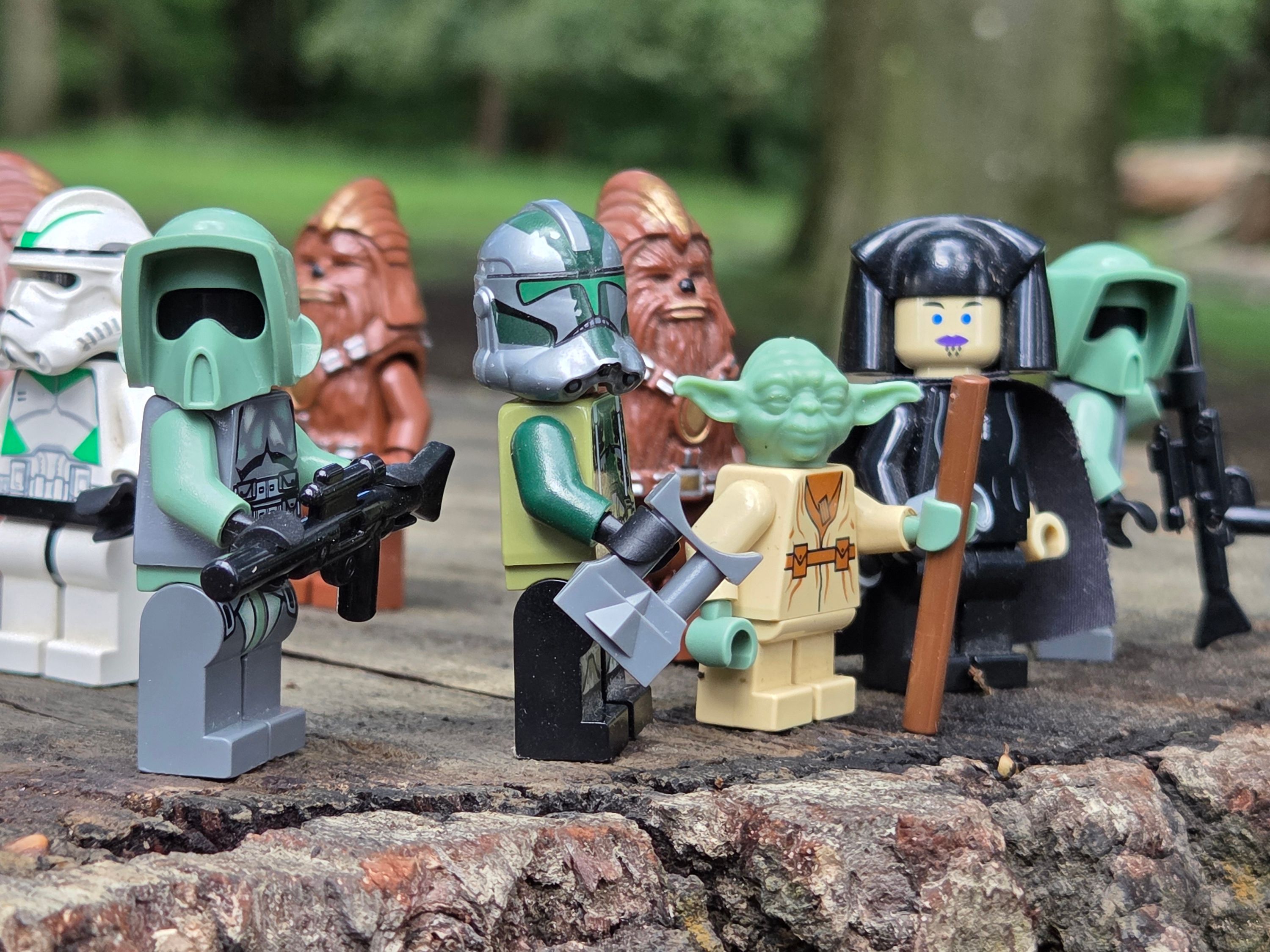 Master Yoda, Luminara Unduli & Commander Gree discuss the defense of Kashyyyk against the Separatist invasion. — a…