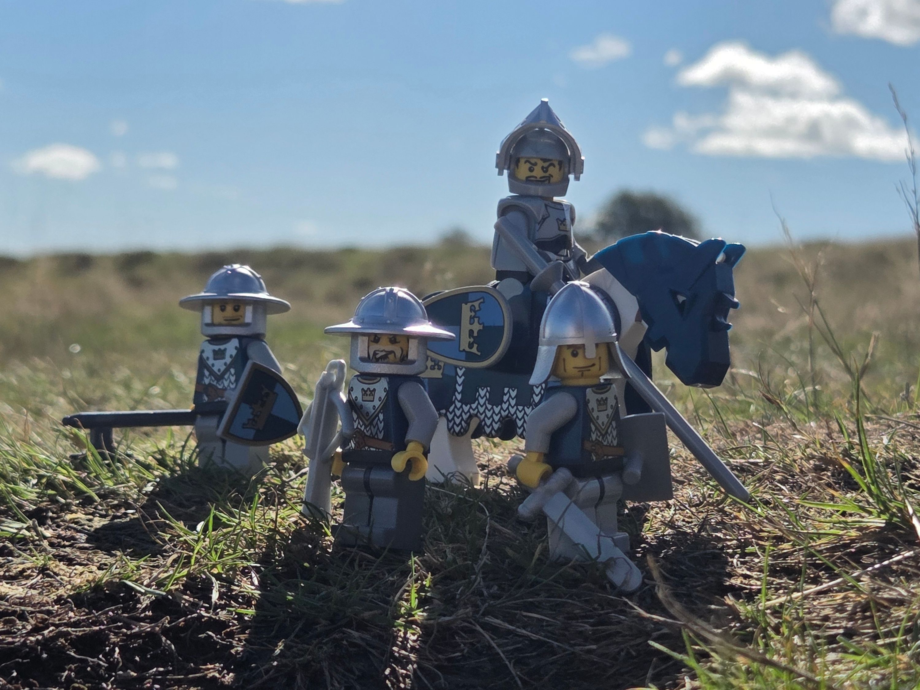 Crown Knights on patrol — a brick-built scene by @khaiekdvoukdamezhniy, from the world Lego Castle Fantasy Era