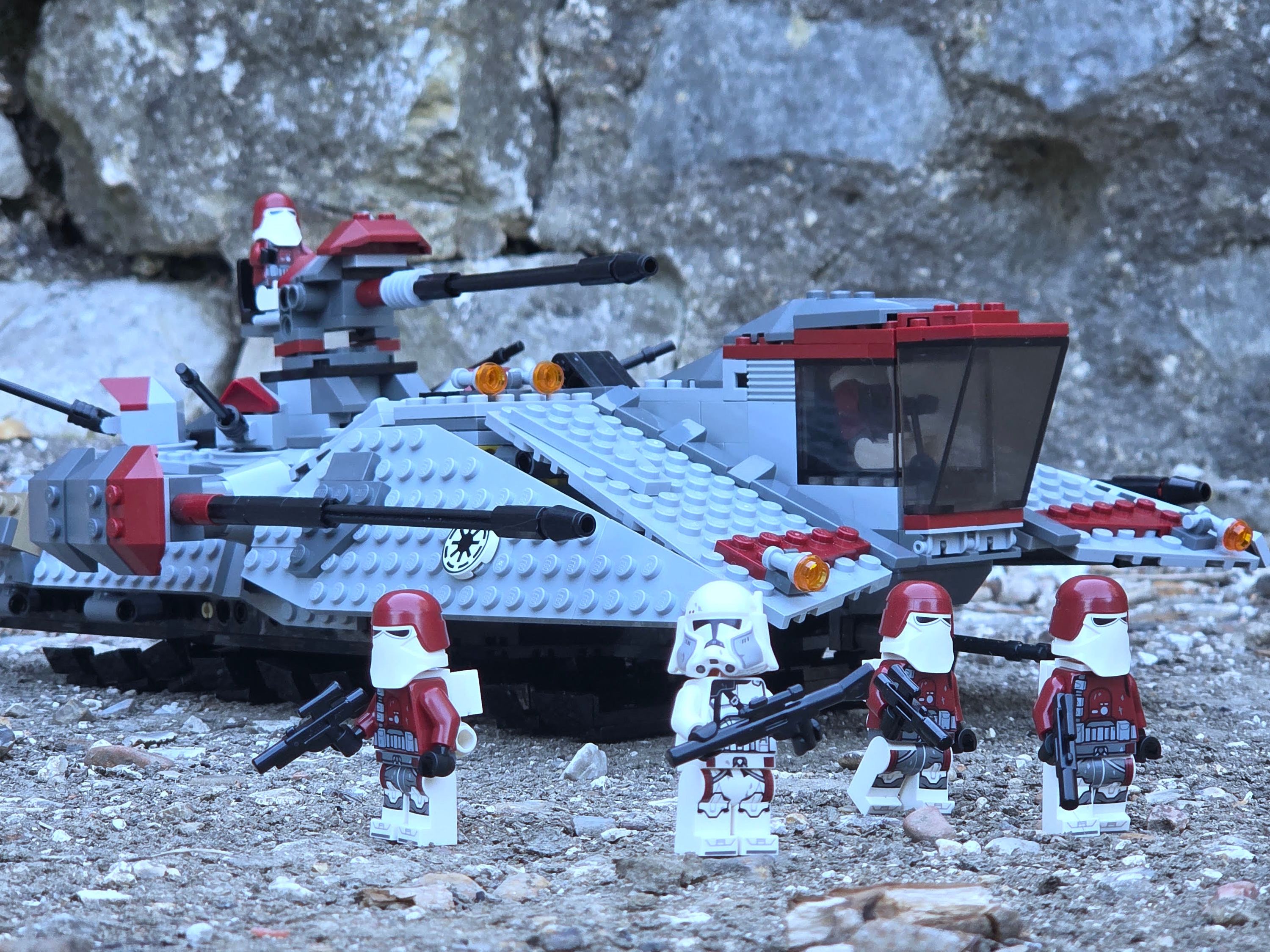 Commander Bacara and the 21st Nova Corps on Mygeeto — a brick-built scene by @khaiekdvoukdamezhniy, from the world Star Wars…